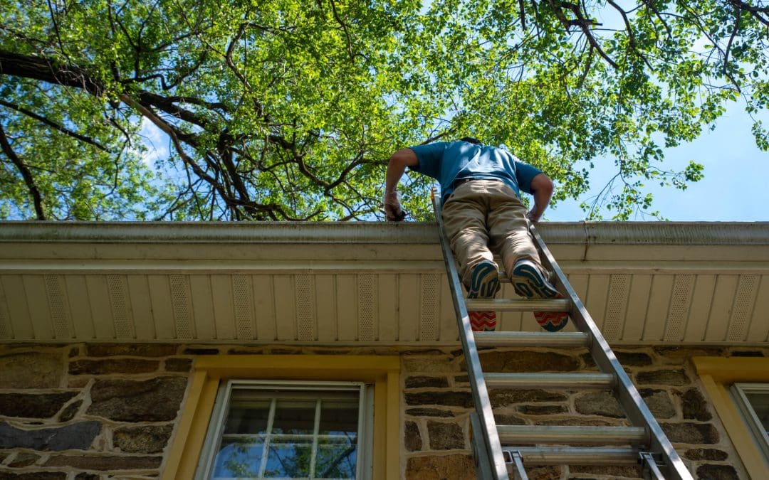 cleaning your home's gutters